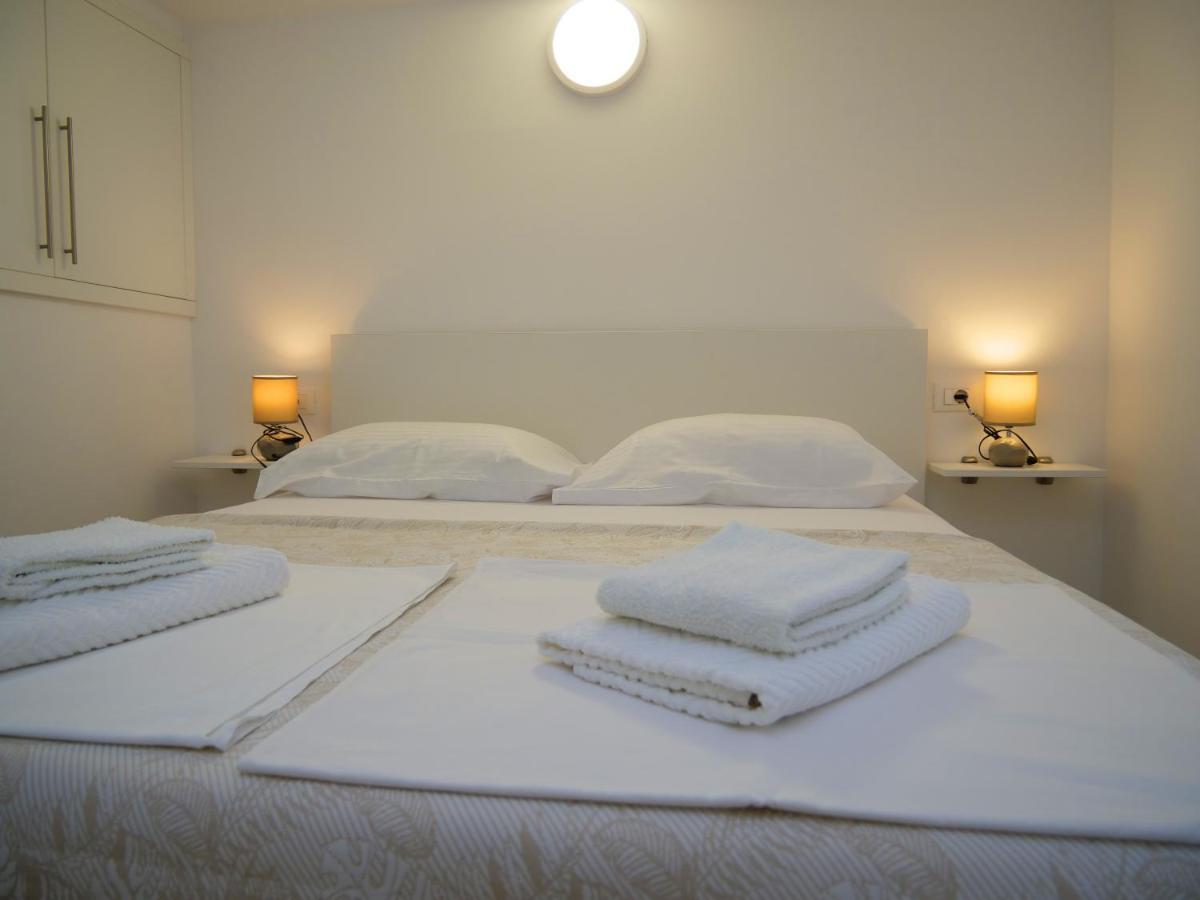 Apartmani Smilja Primošten Exterior foto