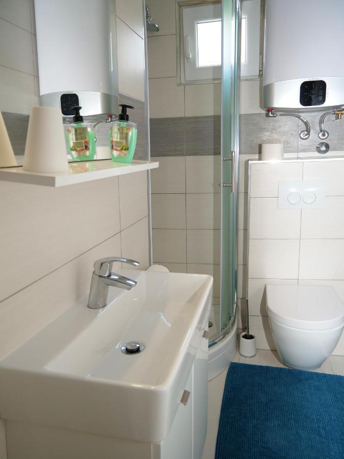 Apartmani Smilja Primošten Exterior foto